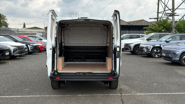 Renault Trafic Swb Diesel SL30 Blue dCi 130 Advance [Safety] Van